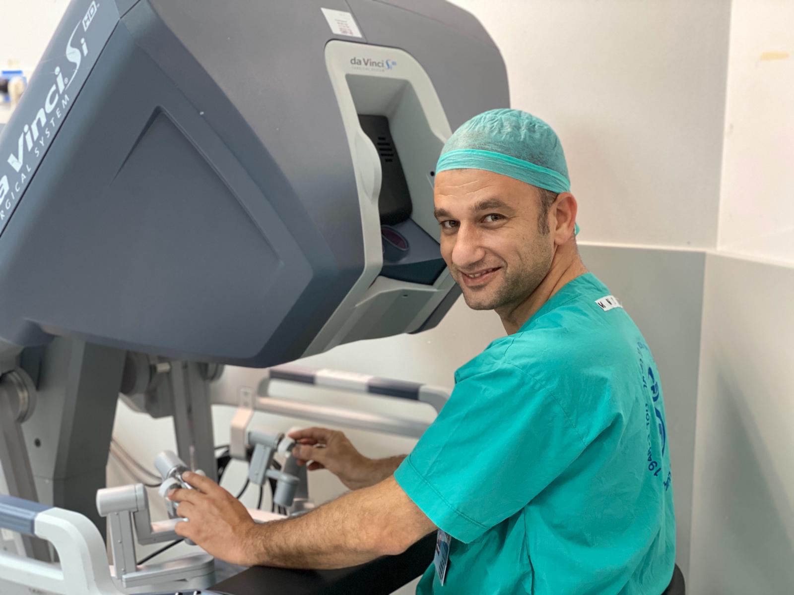 ד"ר אפרים כץ