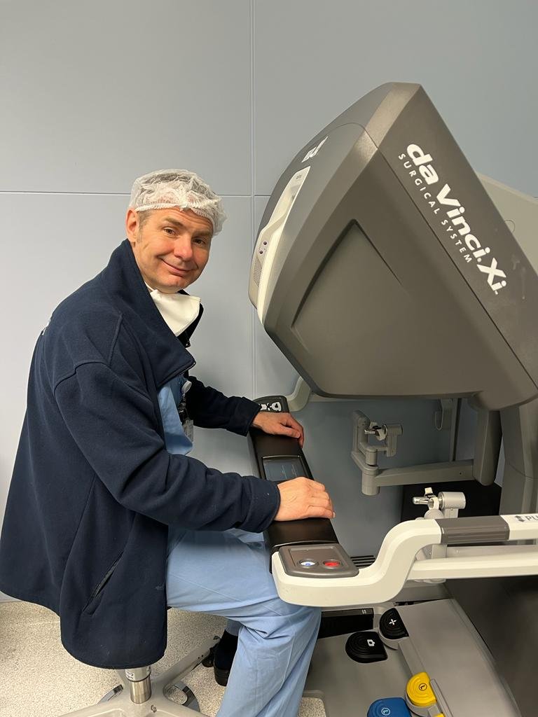 דר דמיטרי קוליקוב שערי צדק | רובוט דה וינצ'י